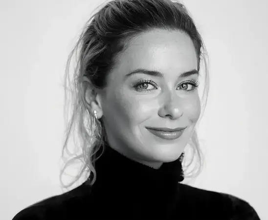 Leah Stern - Tech PR Consultant and Former CNN War Correspondent